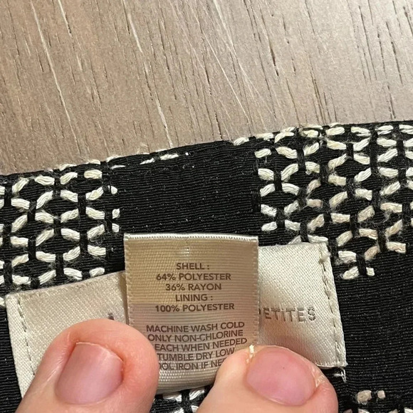 Women’s Loft Skirt Size 4P - Picture 4 of 7